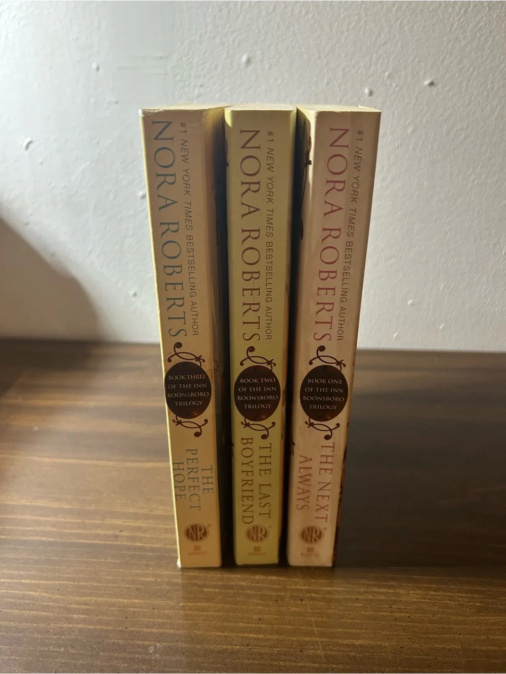 Nora Roberts preowned good